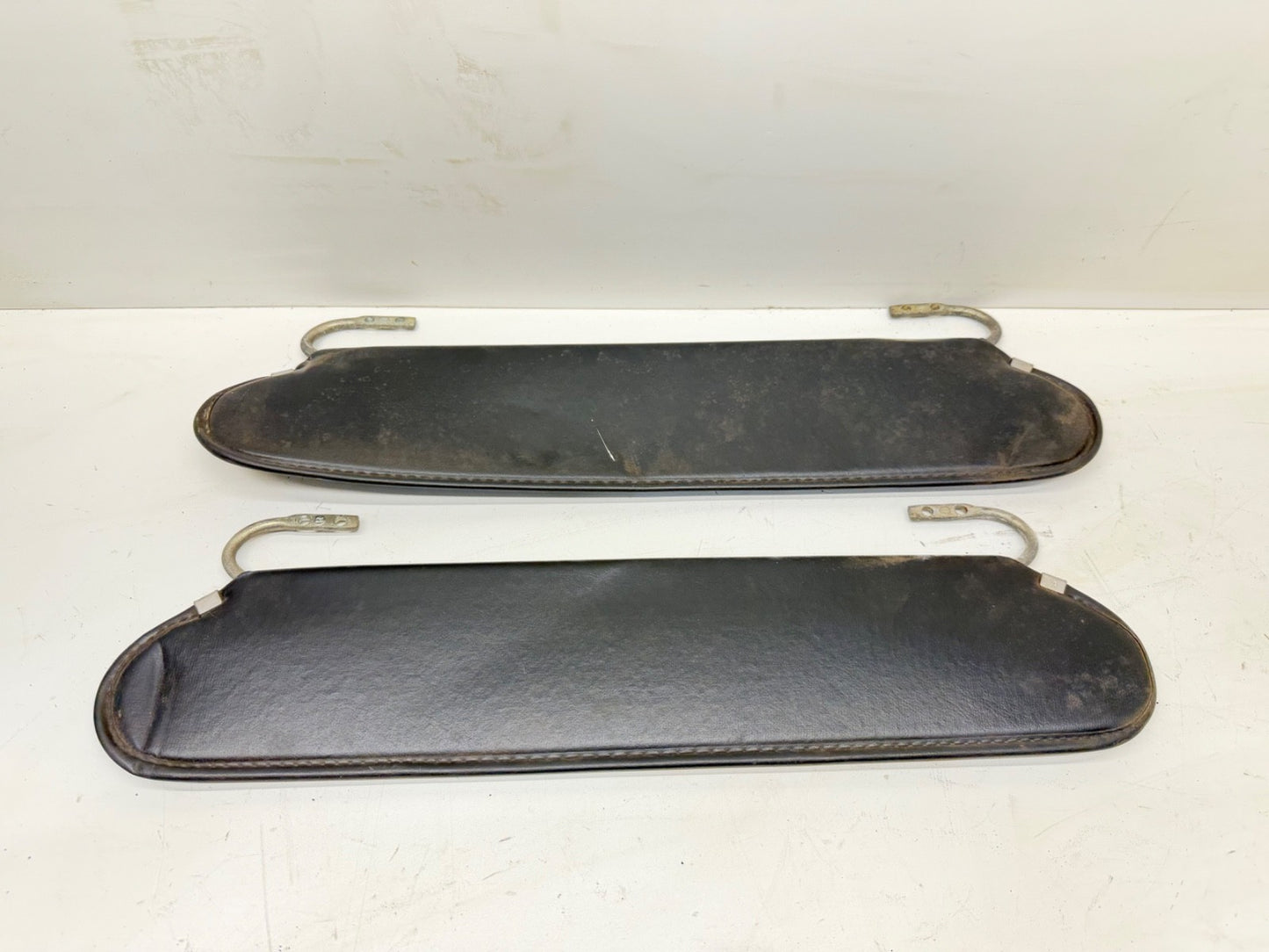 Jeep CJ CJ5 CJ7 CJ8 76-86 OEM Driver Passenger Sun Visors Visor Pair Factory OE