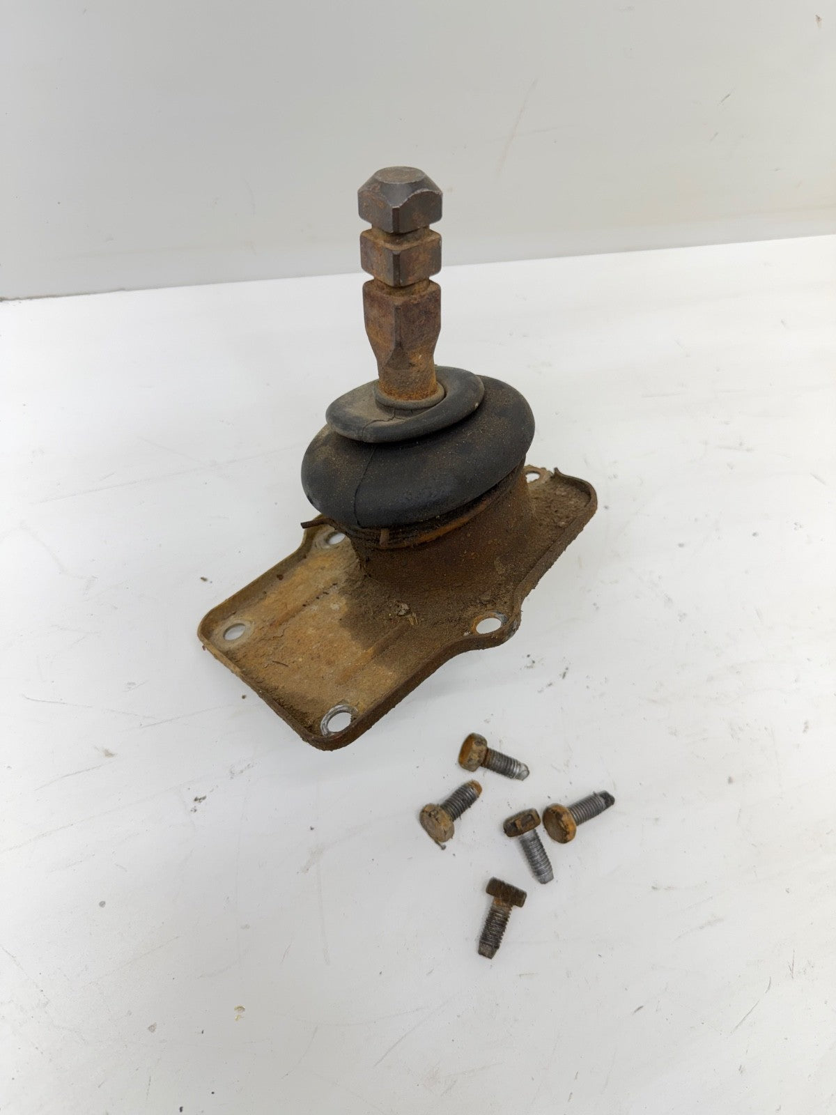 Jeep CJ 1980-1986 CJ5 CJ7 CJ8 T4 T5 Transmission Shifter Tower Base CJ 7 T-4 T-5