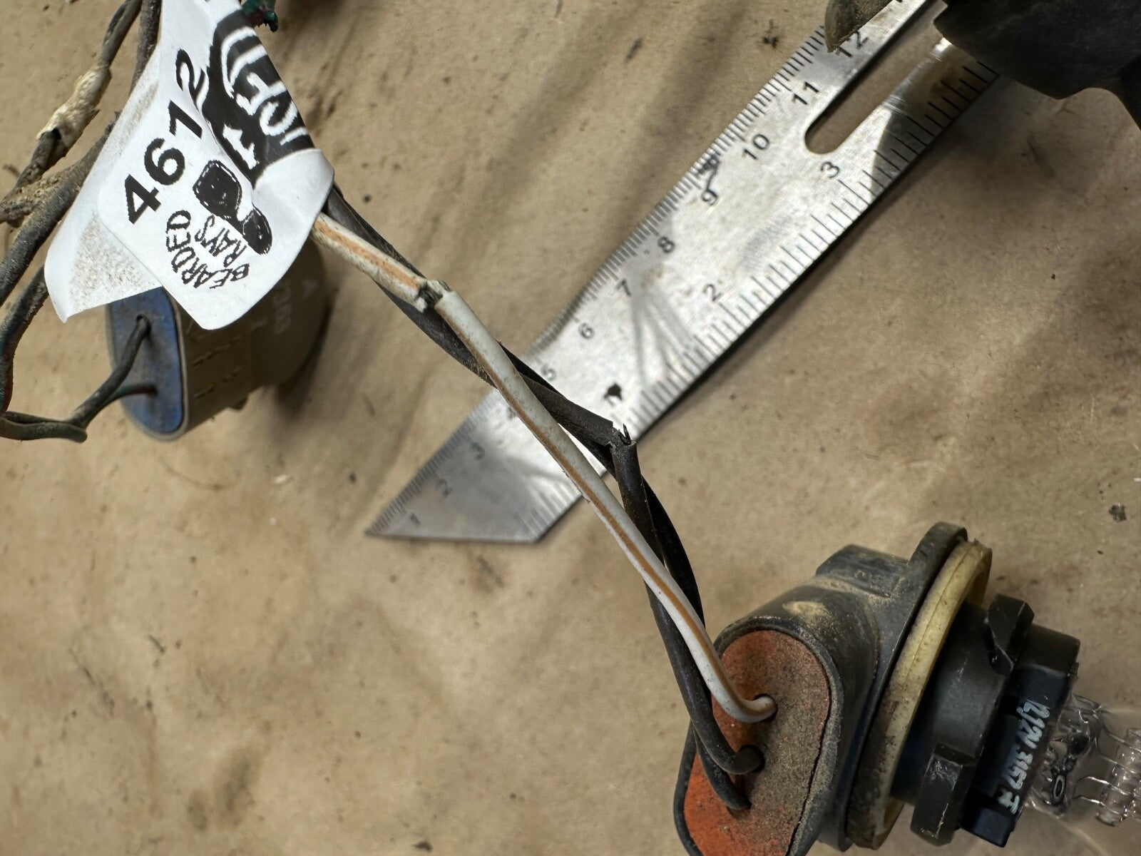 97-01 Jeep Cherokee XJ Tail Light Wiring Harness Left or Right Plug -READ AD-