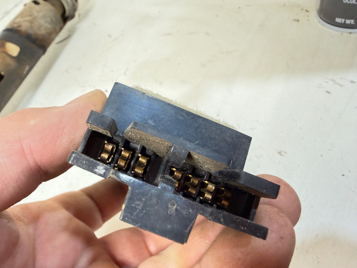 1987-1990 Wrangler YJ Intermittent Wiper Relay Delay Module Box OEM SF8956000428