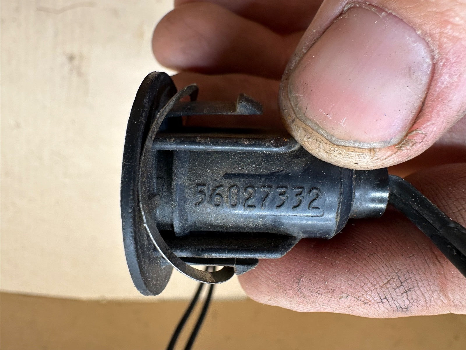 97-04 Jeep TJ Dodge Ram Battery Temperature Sensor 56027332 OEM Factory GoodUsed