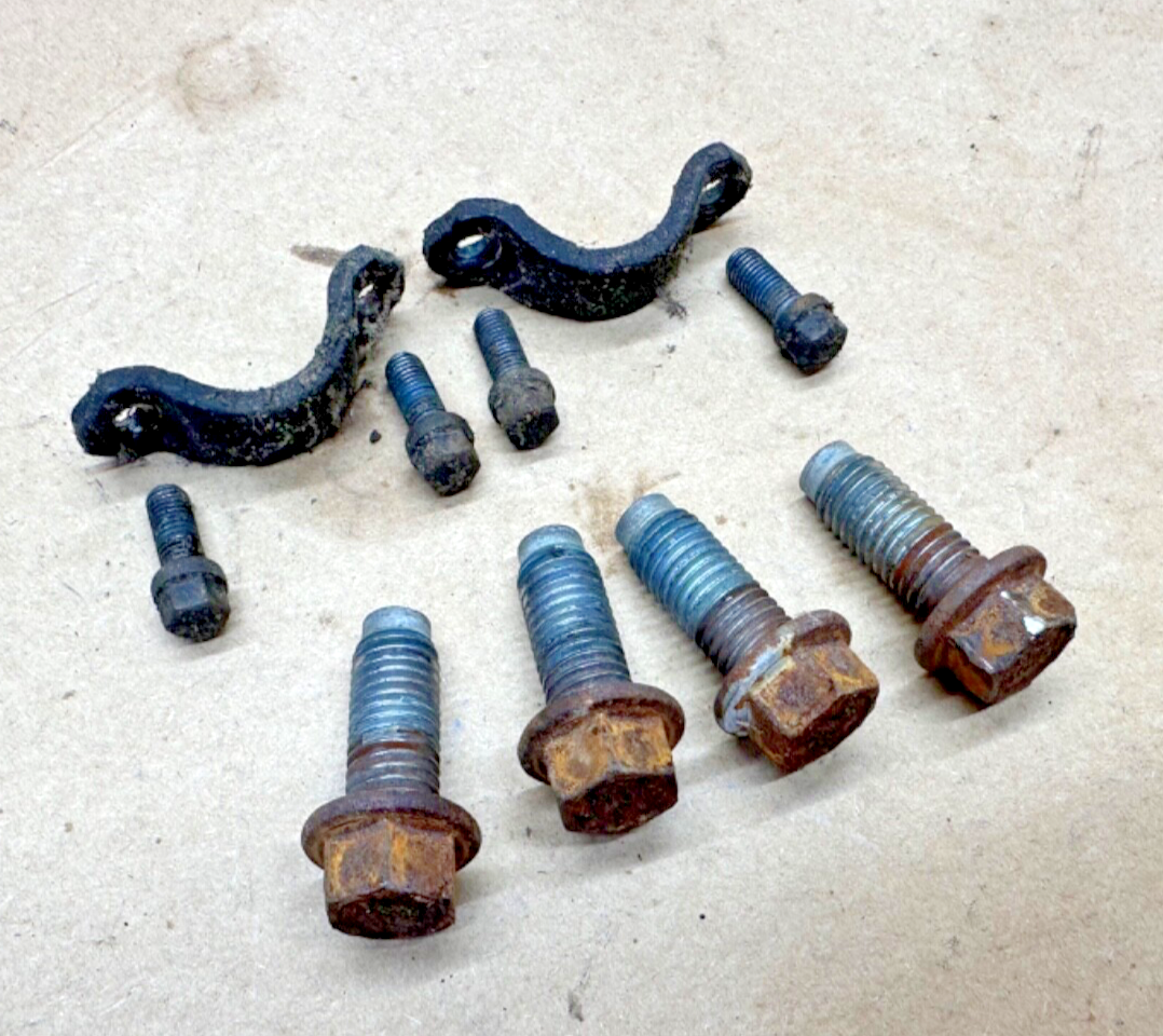 Jeep Wrangler RUBICON TJ LJ 03-06 Rear Driveshaft to Transfer Case Bolts
