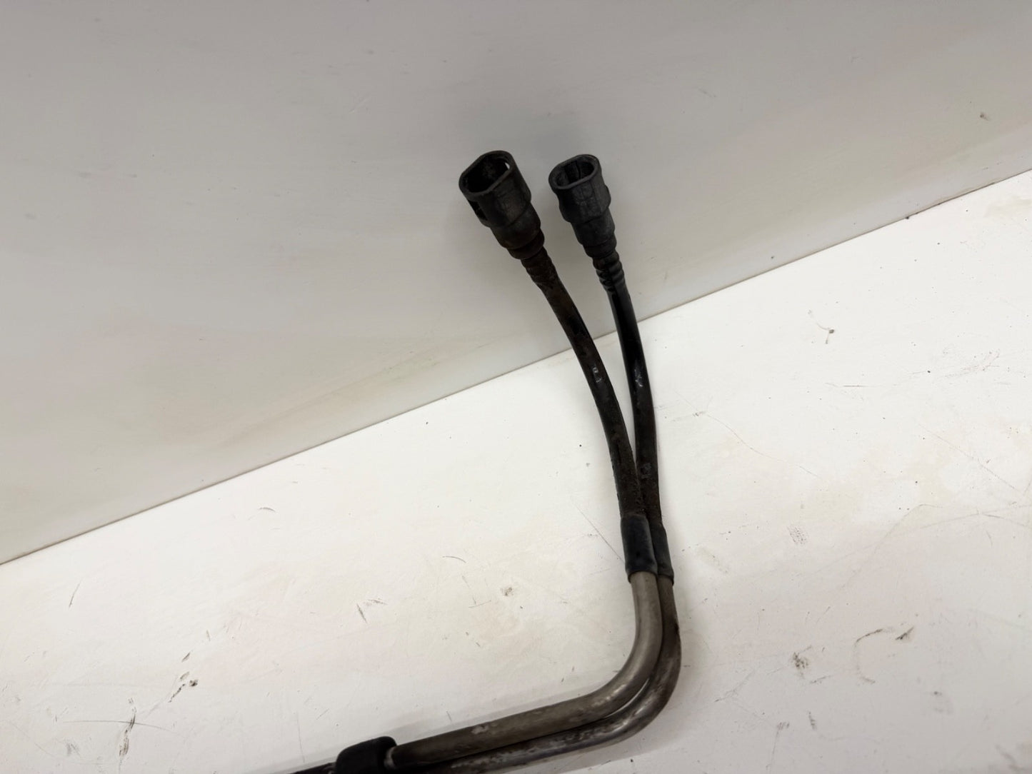 Jeep Wrangler YJ 91-95 2.5 Stainless Steel Fuel Line Engine Rail Frame Gas Hose