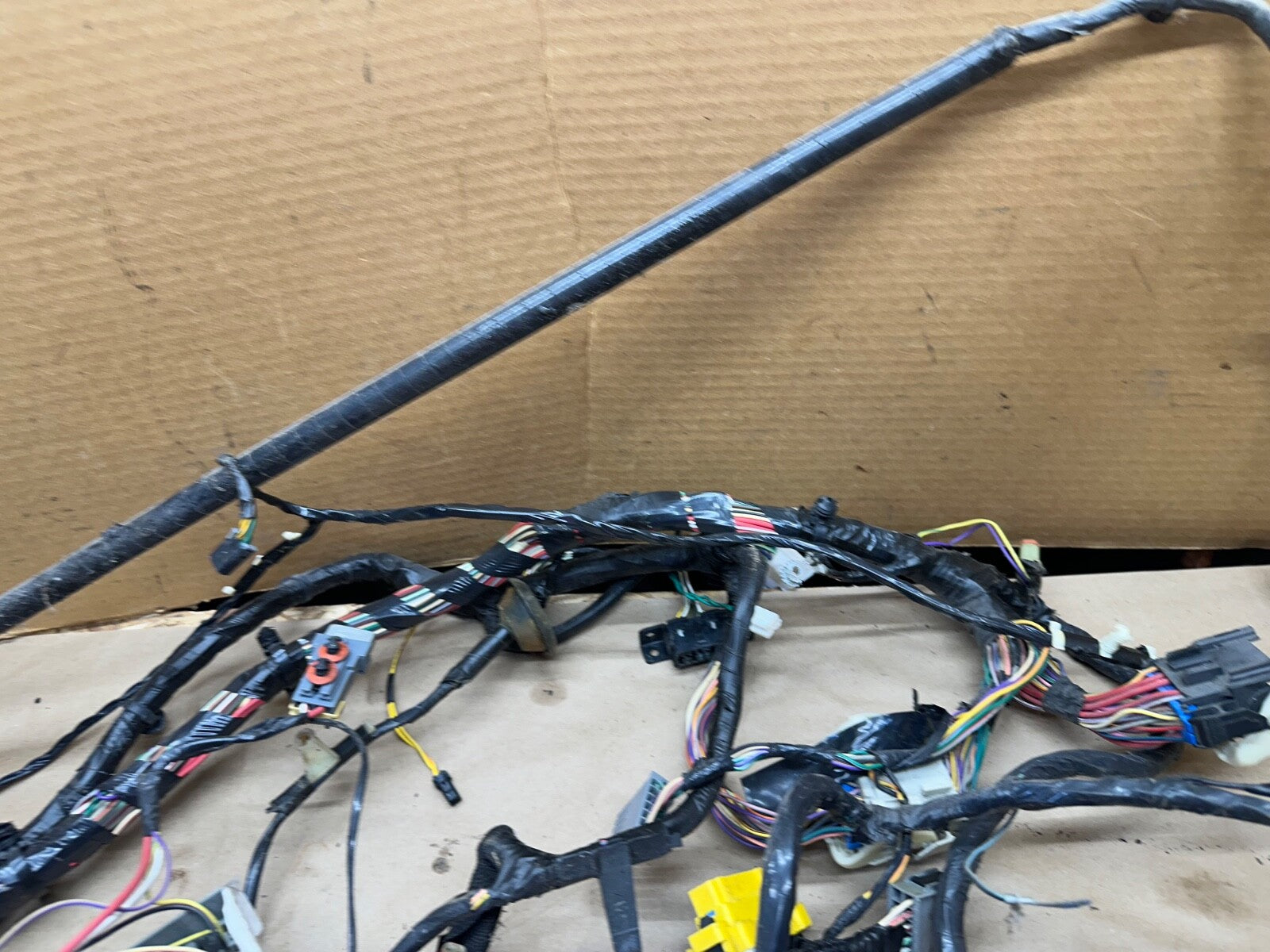 2005 Jeep Wrangler TJ RUBICON 4.0L Body Wiring Wire Harness 56050733AB Dash Rear