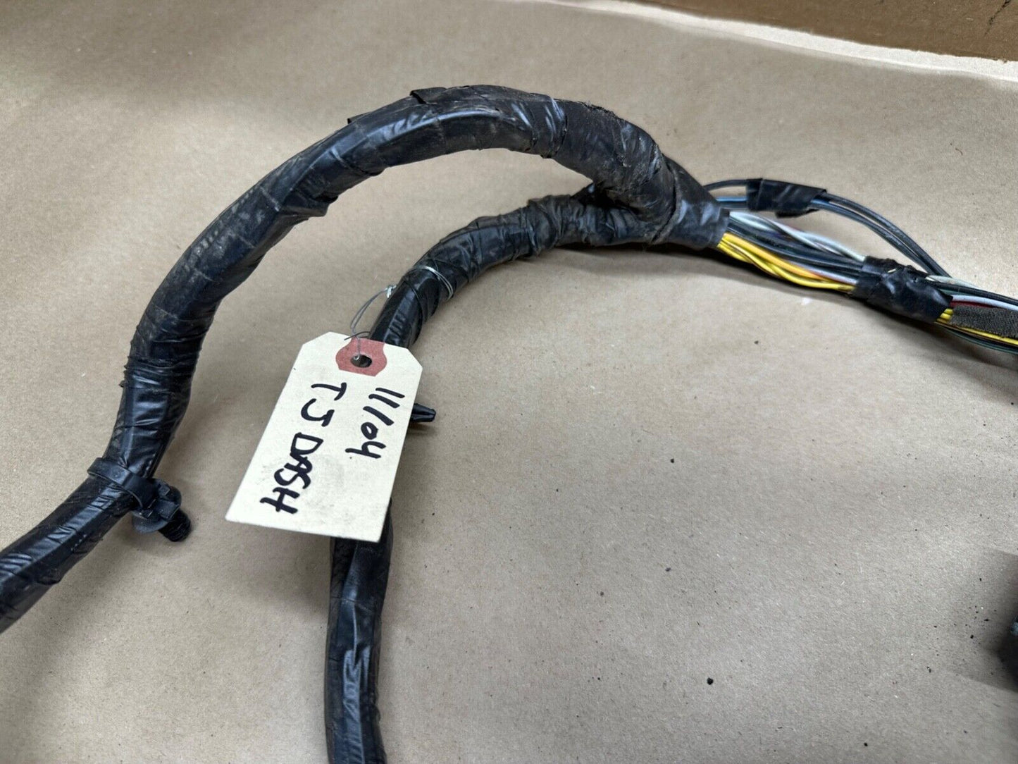 2005 Jeep Wrangler TJ Under Dash Wire Harness P56051640AA Behind Wiring Body 05