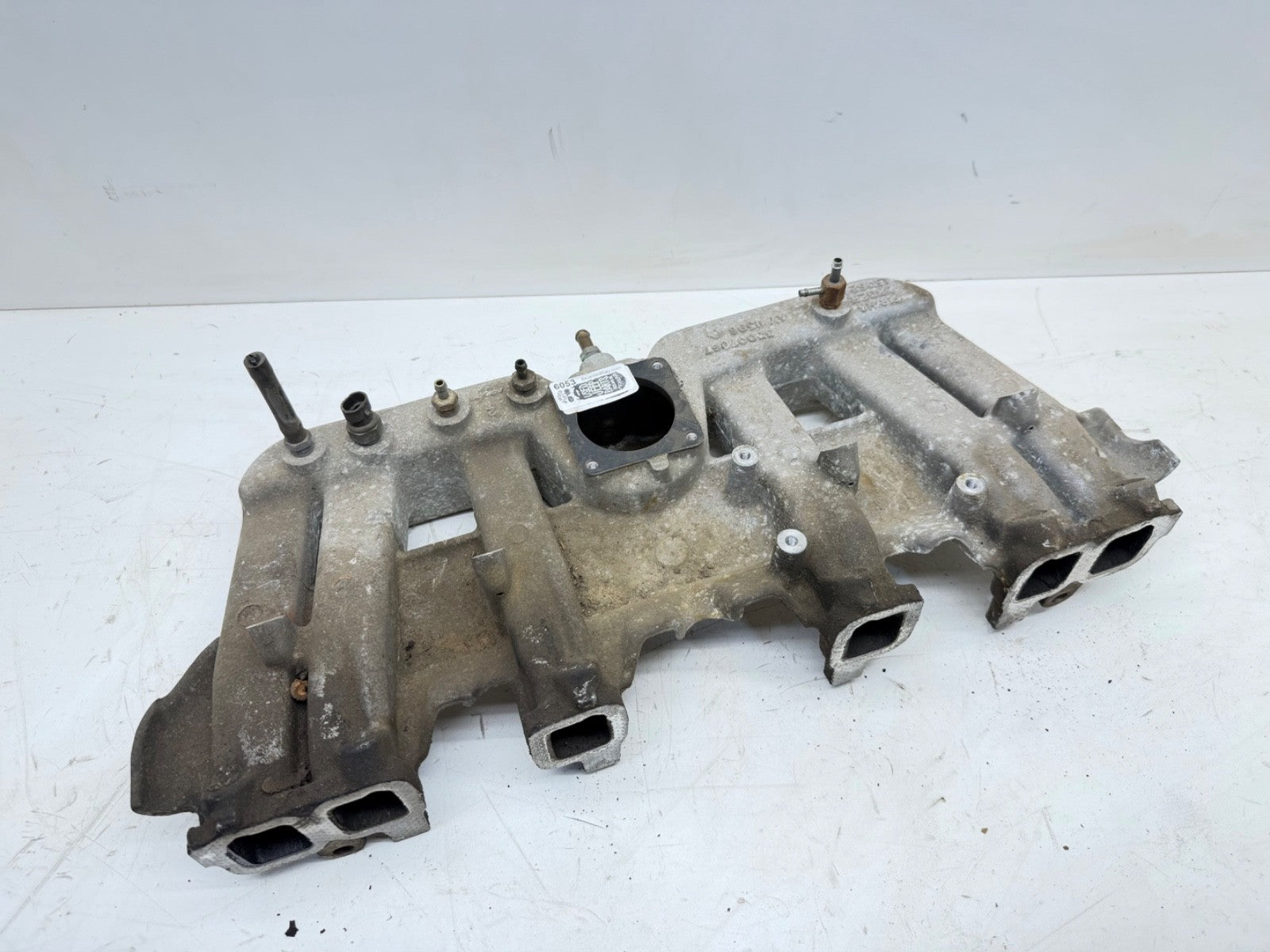 Jeep Wrangler YJ 91-95 4.0 L 6 Cyl Intake Manifold Aluminum 4.0L OEM Cherokee XJ