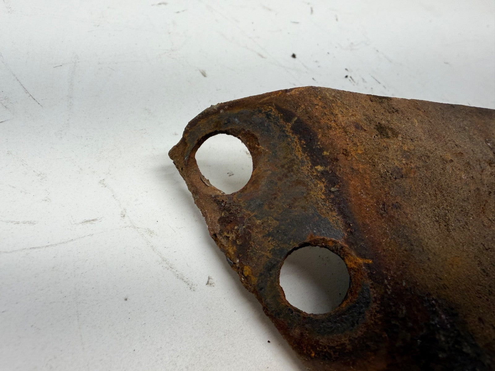 Jeep CJ CJ5 CJ7 CJ8 76-86 OEM Power Steering Box Lower Bracket 8127536 Factory