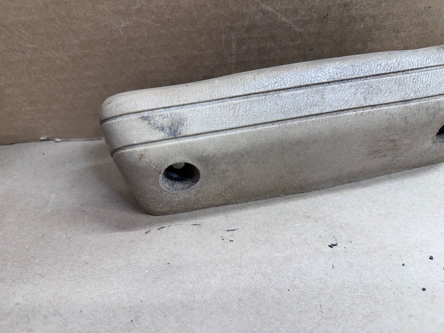 84-96 Jeep Cherokee XJ Tan Rear Left Right Interior Arm Rest Door Handle Pull