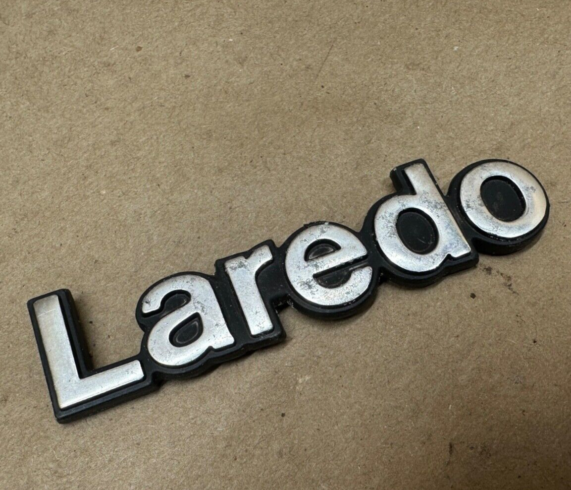 84-96 Jeep Cherokee XJ Laredo Emblem Badge OEM Factory Fender Name Plate Hatch