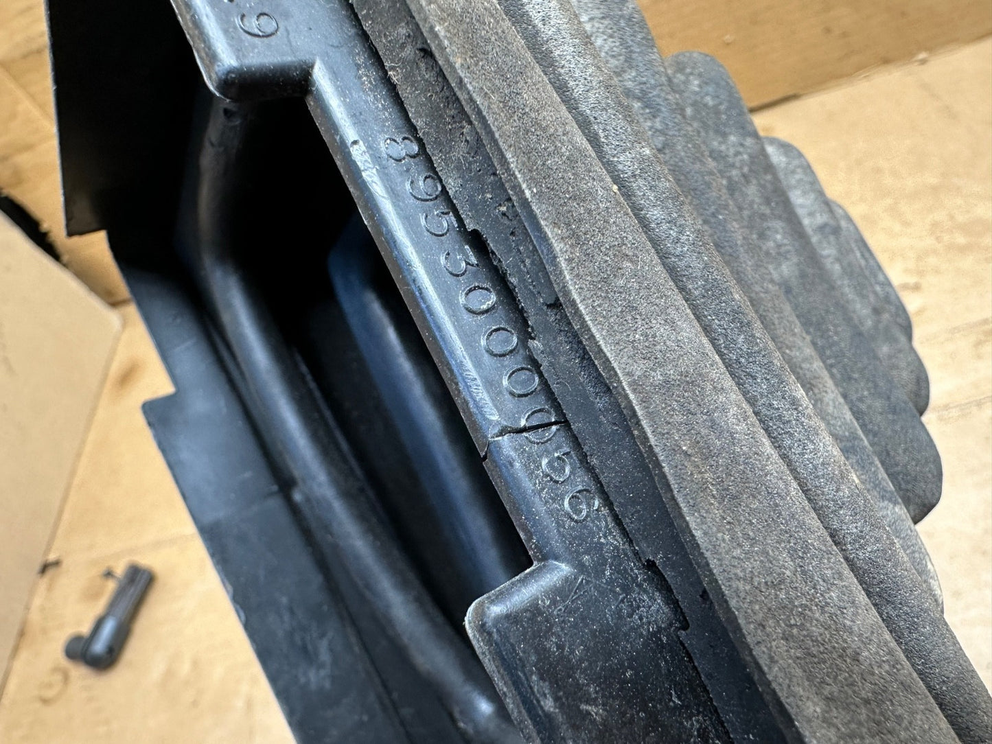 Jeep Wrangler TJ 97-02 Manual Transmission Shift Boot Factory OEM Rubber 5 speed