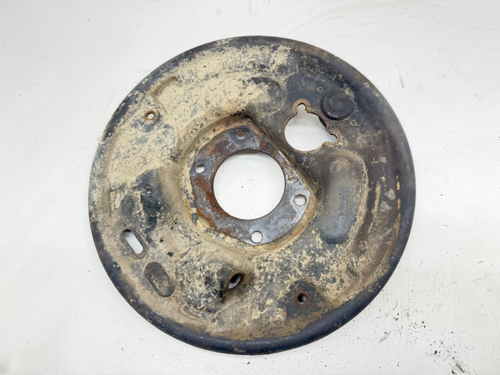 84-90 Jeep Cherokee Wrangler Left Drivers backing plate rear XJ YJ Dana 35 10"