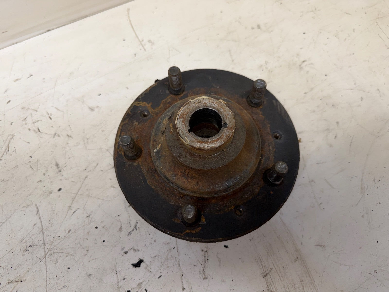 8133730 AMC 20 Wheel Hub 5 Bolt for Jeep CJ5 CJ7 76-86 Flange Axle Shaft OEM