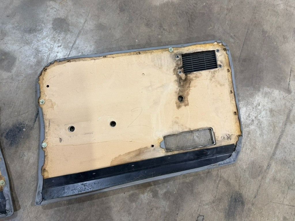 84-96 Jeep Cherokee XJ Pair L R Gray Interior Door Panel Manual Crank Windows OE