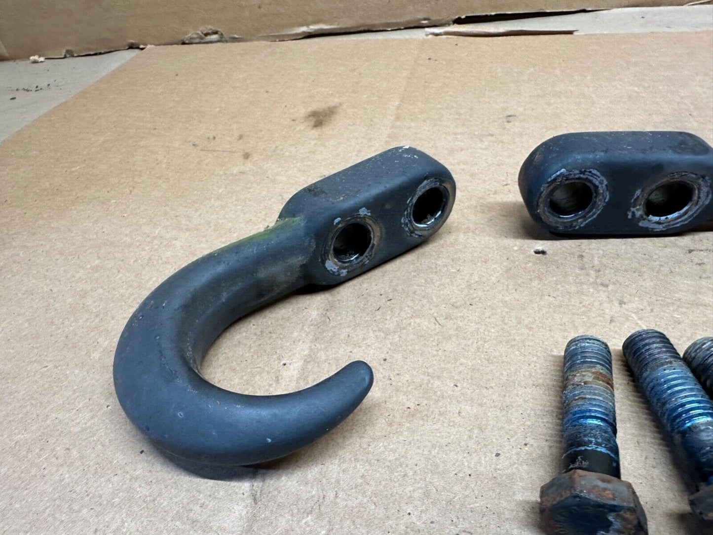 97-06 Jeep Wrangler TJ LJ Front Tow Hooks w/ Bolts Towhook Pair Hook