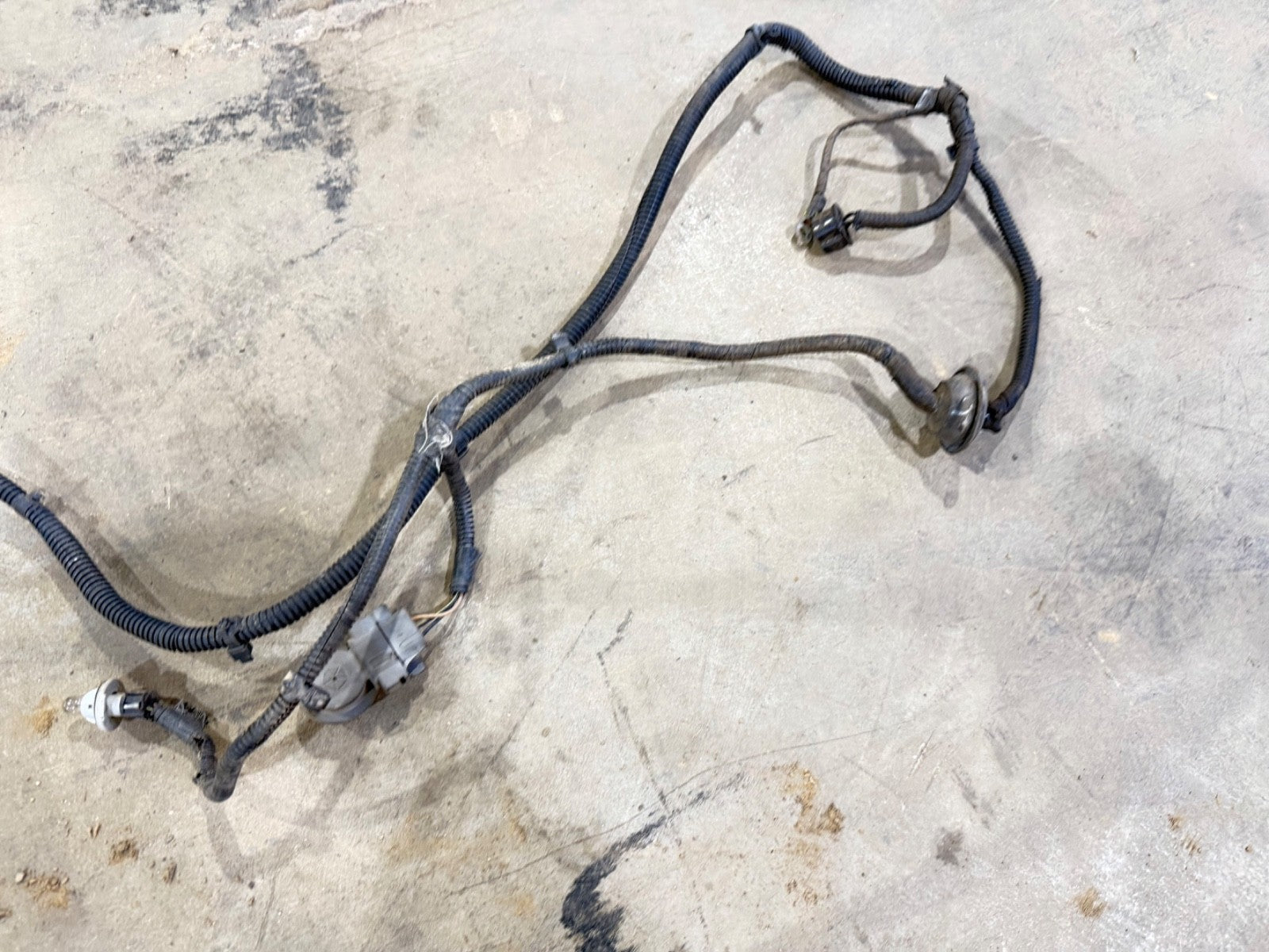 98-02 Jeep TJ Wrangler Grille Wire Harness Headlight 56010278AF OEM Head Light