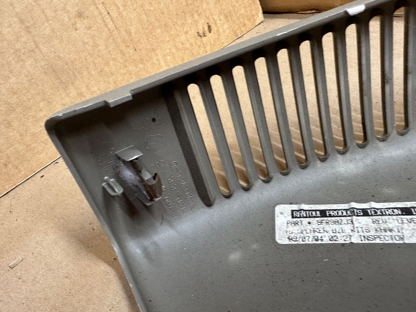 03-06 Jeep Wrangler TJ Dash Speaker Cover Driver RH Khaki Right Passenger