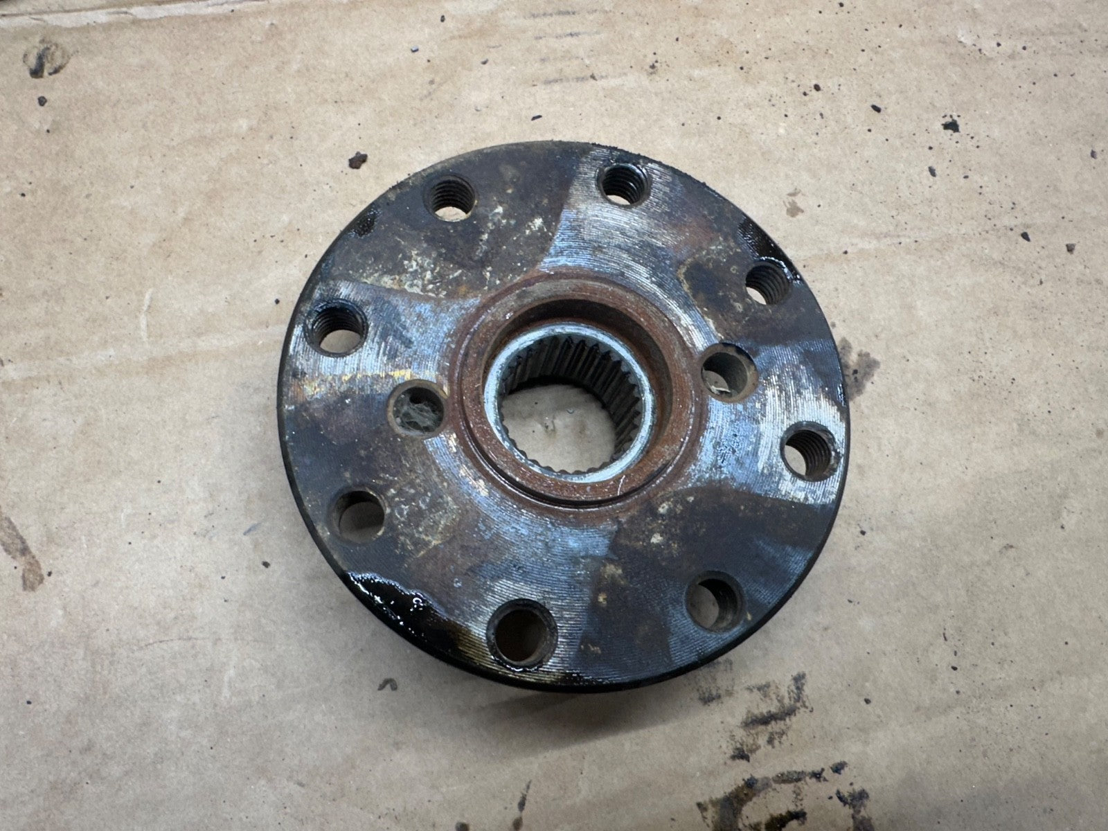 Ford 8.8 OEM Rear Axle Driveshaft Yoke Flange 4 Bolt Crown Victoria Factory Vic