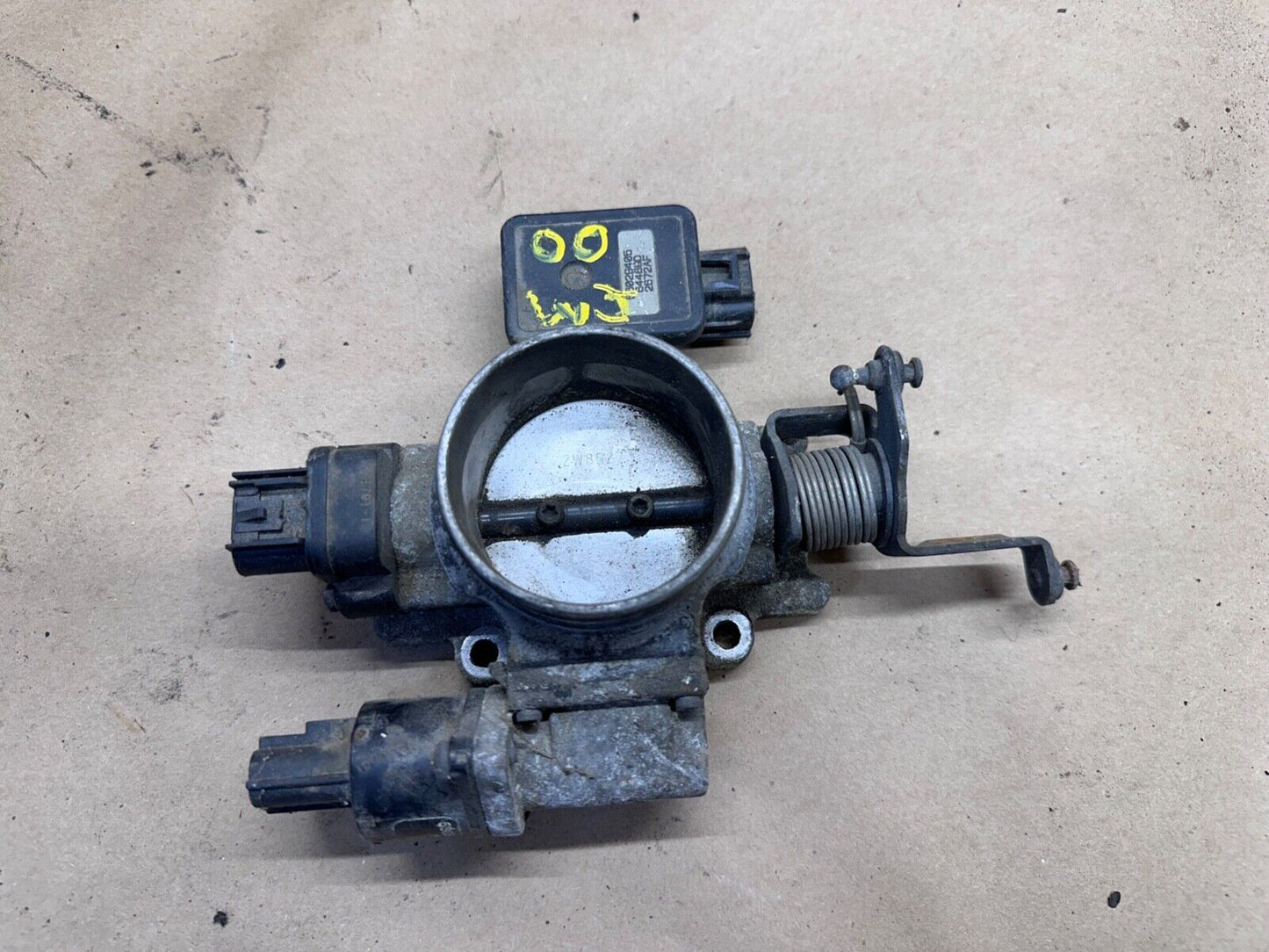 00-04 Jeep Wrangler TJ 4.0L Throttle Body OEM 6 cylinder 4.0 WJ Inline Six