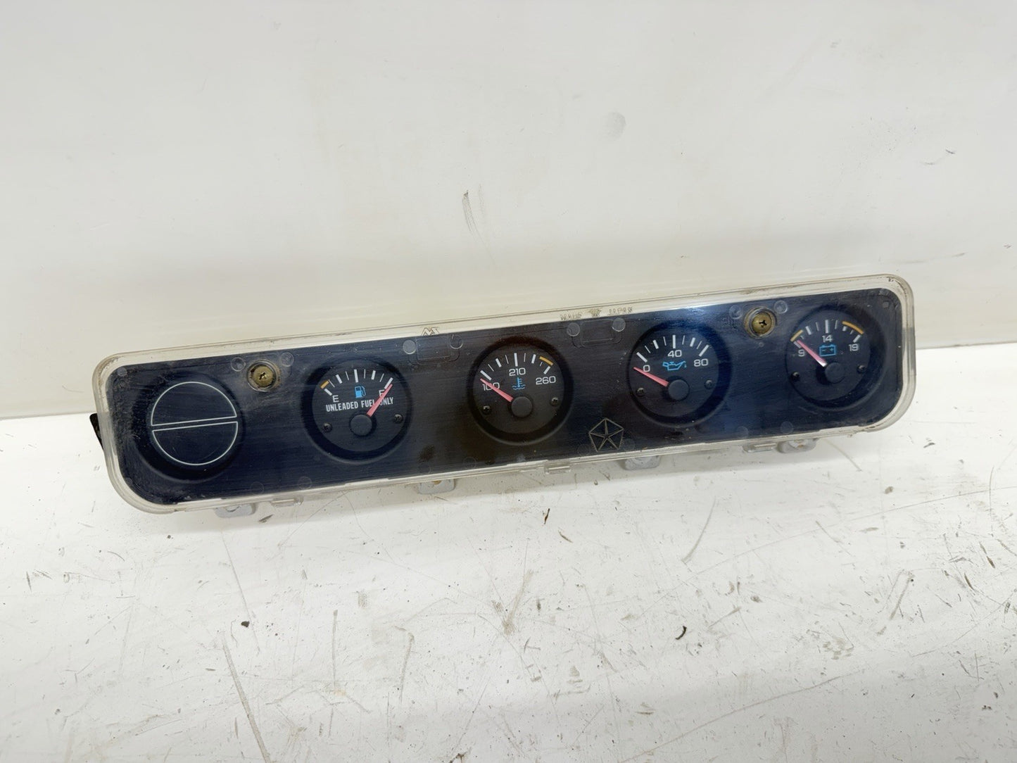 Jeep Wrangler YJ 92-1995 Dash Instrument Center Gauge Cluster Temp Oil Volt Gas