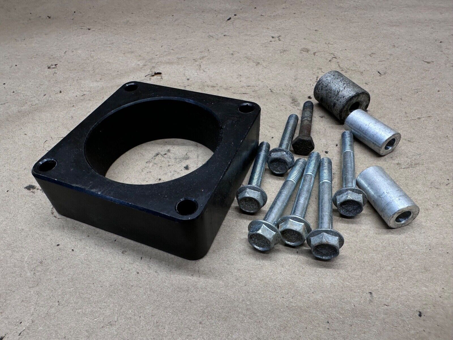 91-02 Jeep Wrangler YJ TJ 4.0L 6 Cyl Poweraid Throttle Body Spacer Helix Bore