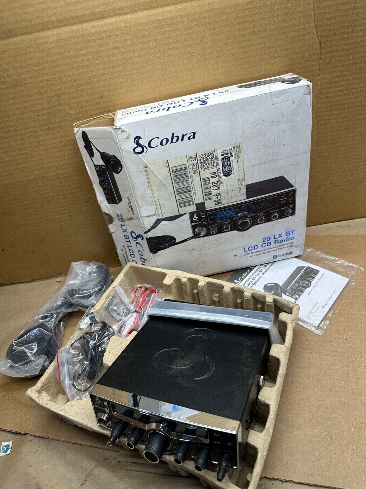 Cobra 29 LX BT CB Radio NEW IN OPEN BOX Complete 29LXBT Bluetooth Capable