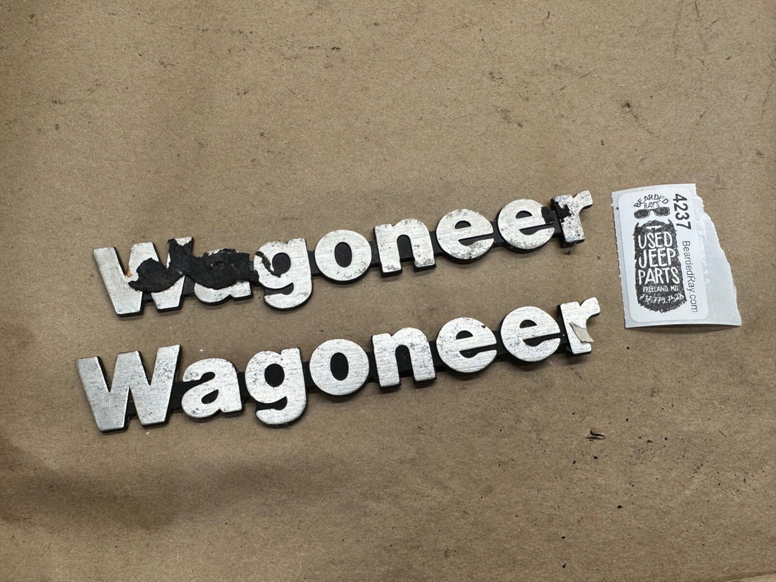 74-86 Jeep Grand Wagoneer LH or RH Fender Emblem Badge FSJ SJ Metal Left Right