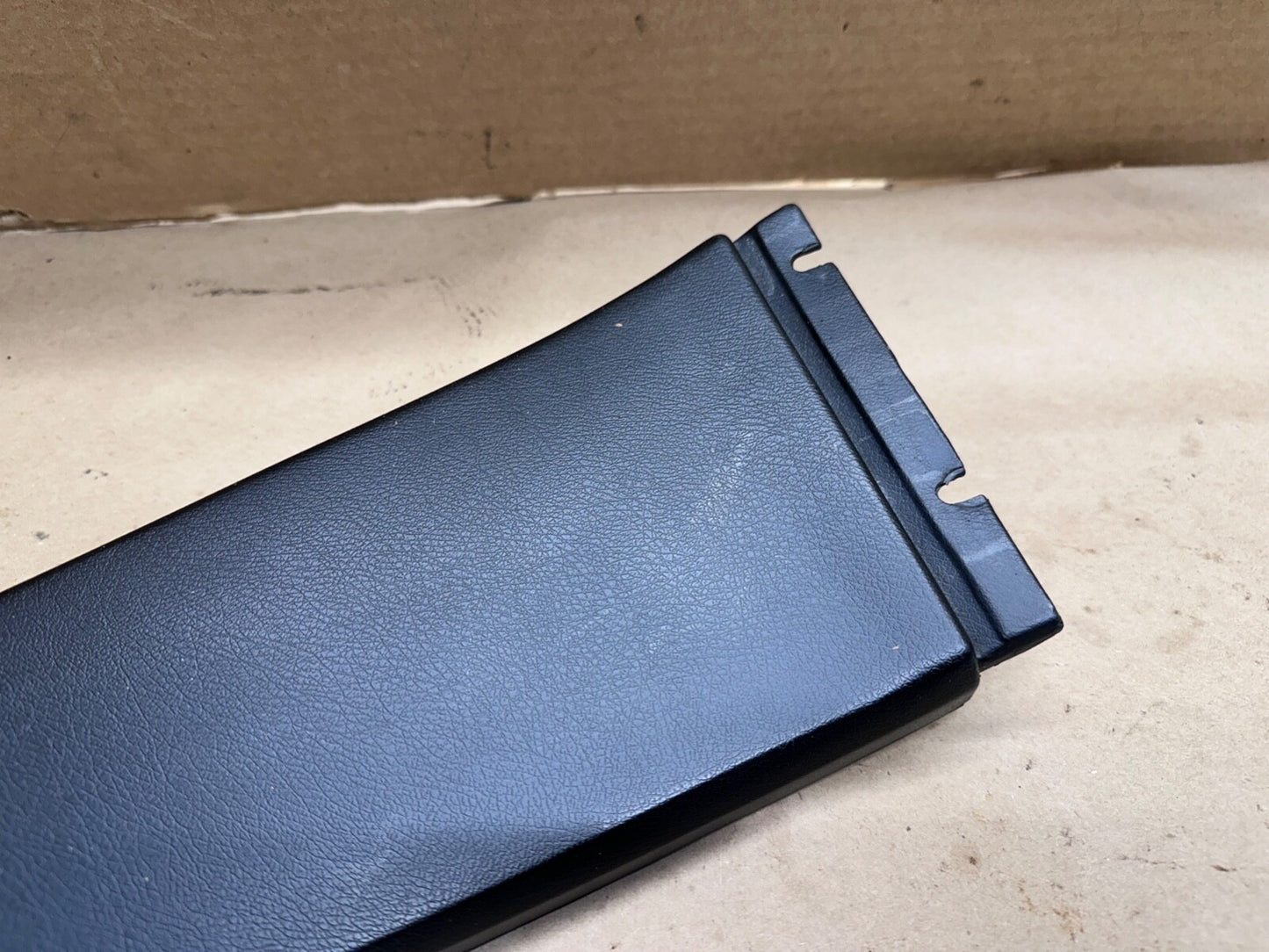 84-96 Jeep Cherokee XJ Passenger Side C Pillar Trim 4 Door RH Right Black Rear