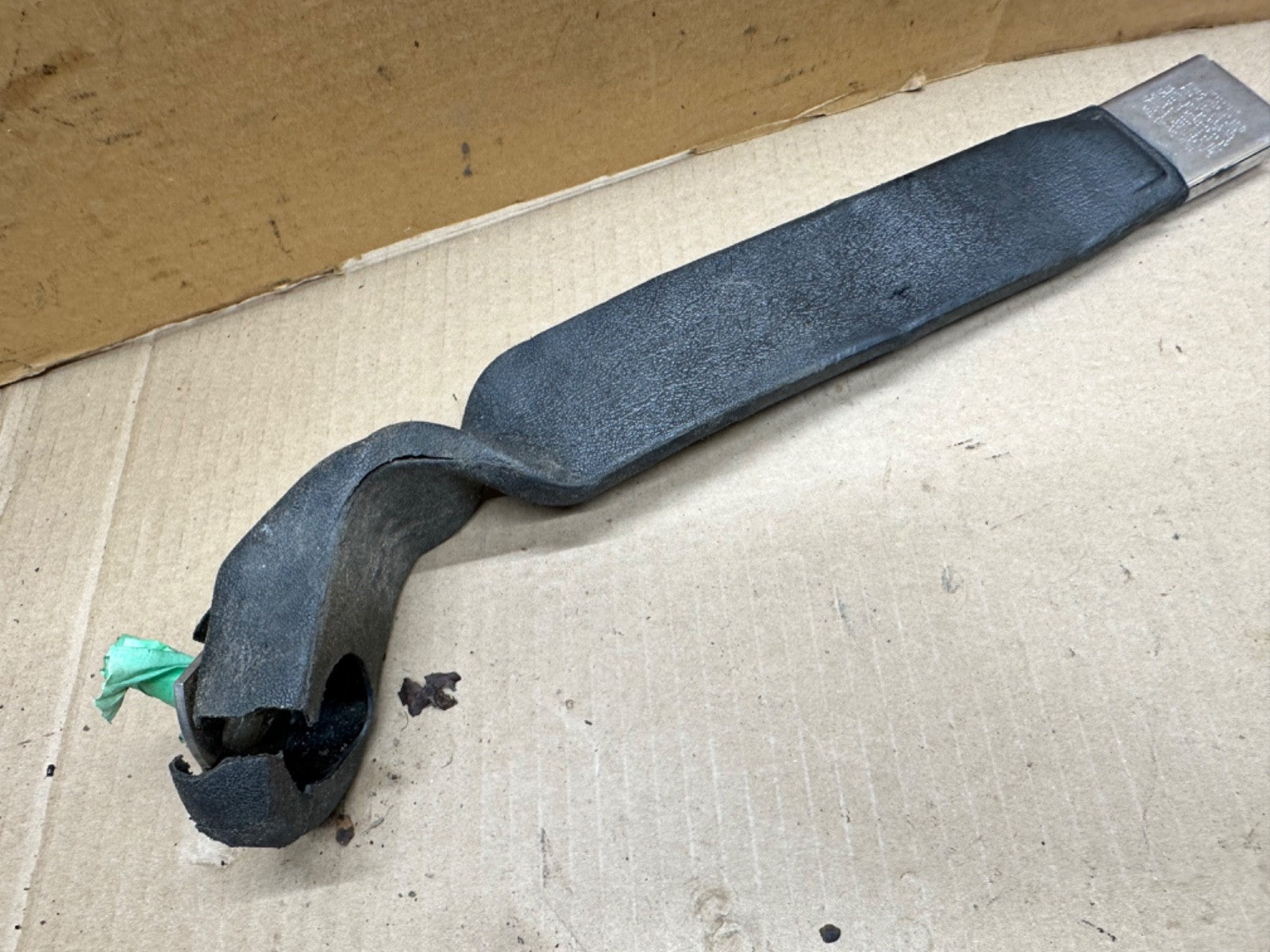 Jeep Wrangler YJ 87-90 Driver Left Side Female Seat Belt Buckle OEM Seatbelt OE
