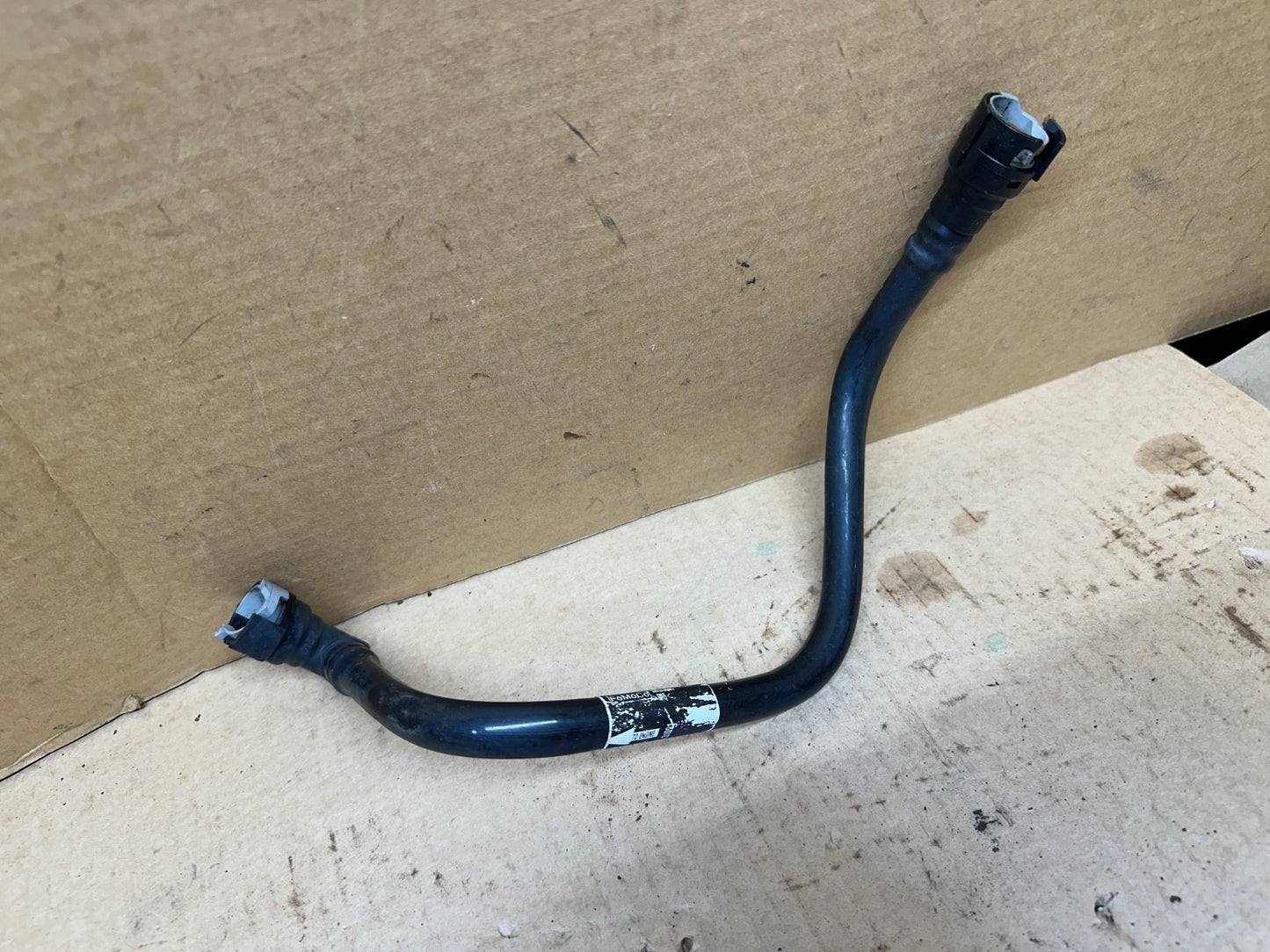 Hose Crankcase Vent Tube 08-13 Ford E-150  4.6 7C2E6758bd e150 e250 Van OEm