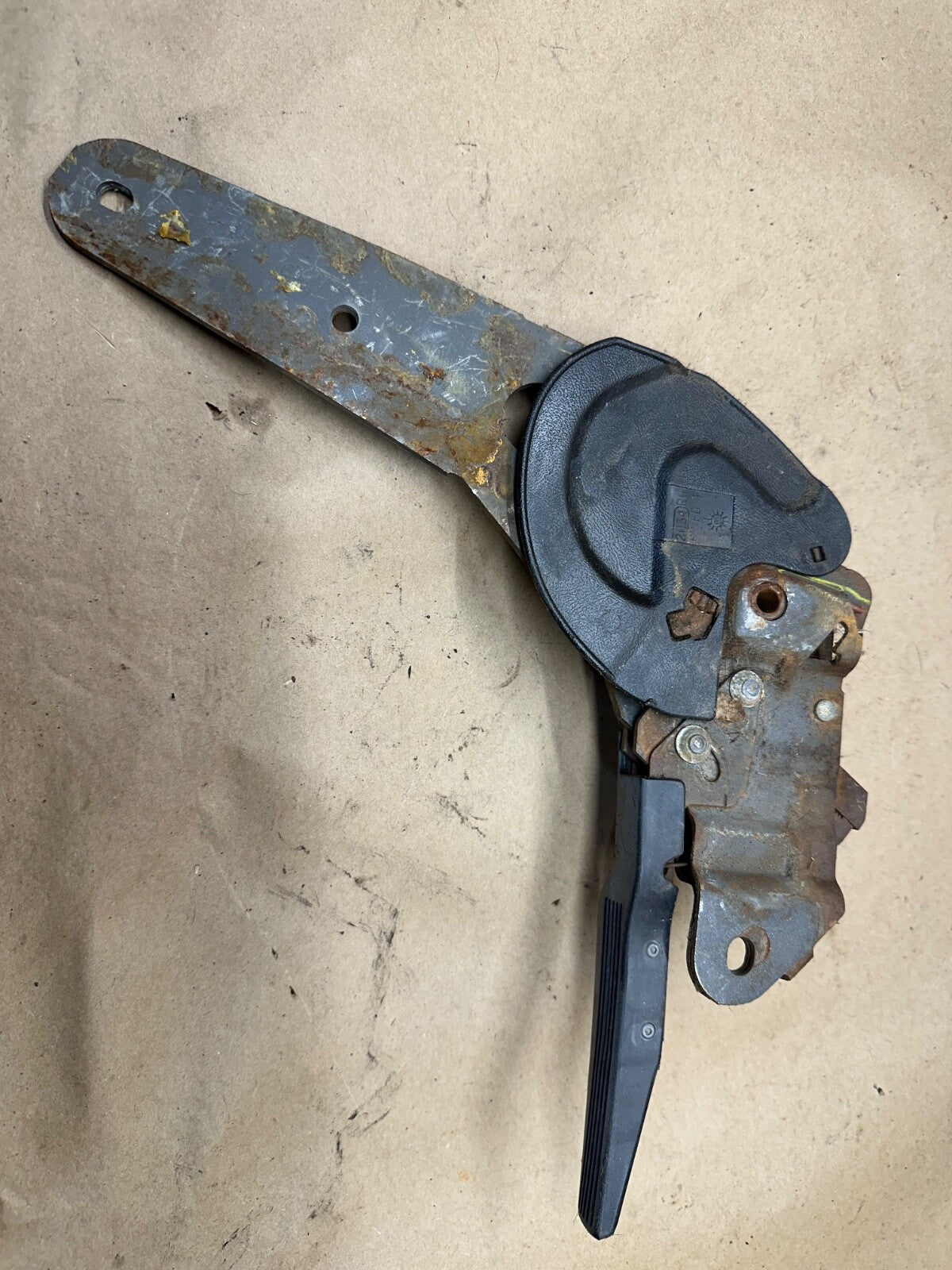 91-95 Jeep Wrangler YJ Right Passenger Side Recline Seat Tilt Hinge Pivot Lever