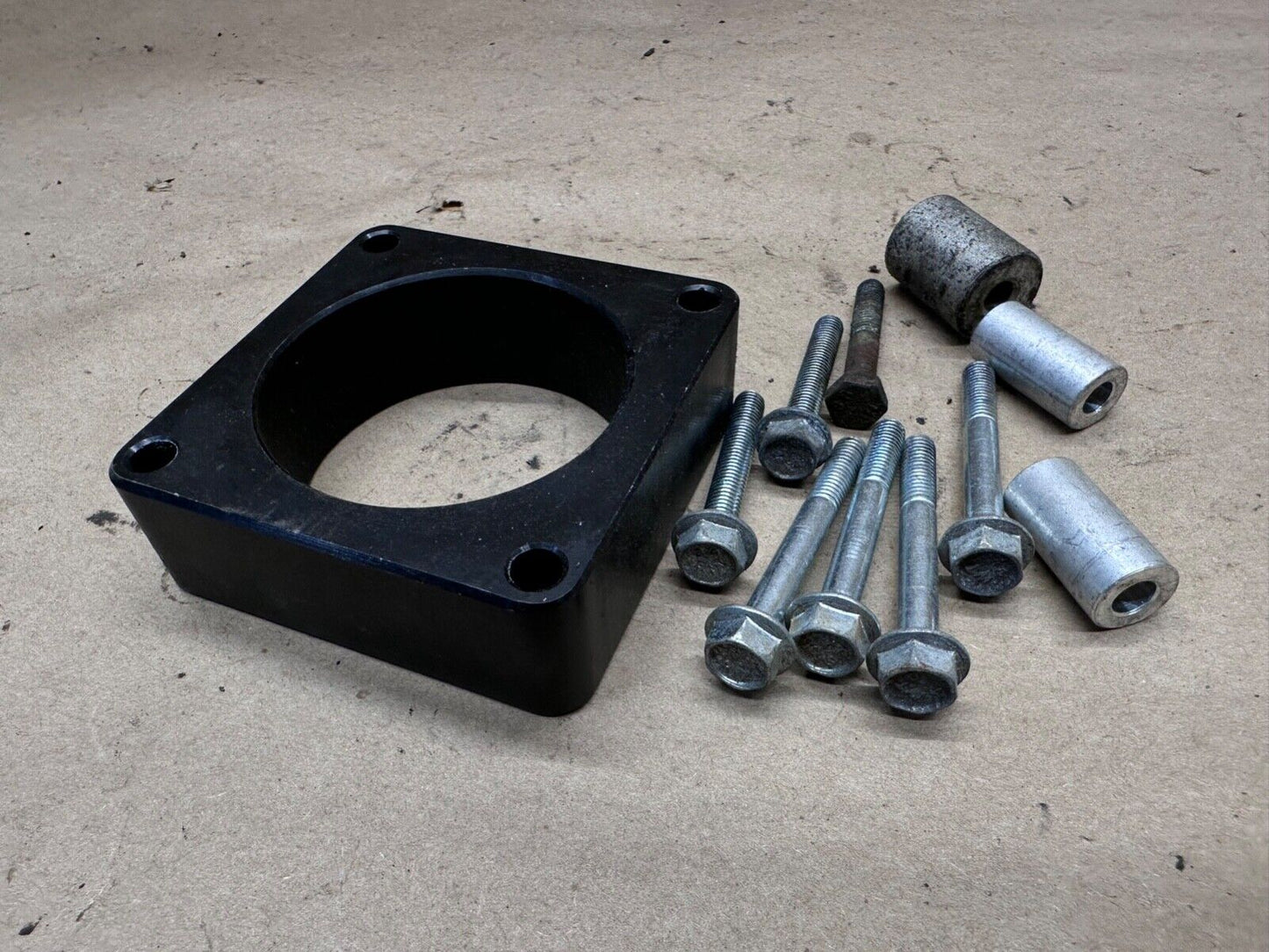 91-02 Jeep Wrangler YJ TJ 4.0L 6 Cyl Poweraid Throttle Body Spacer Helix Bore