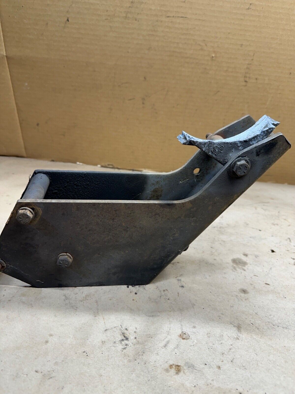 International S Series V8 392 Alternator Bracket International Medium Duty Truck