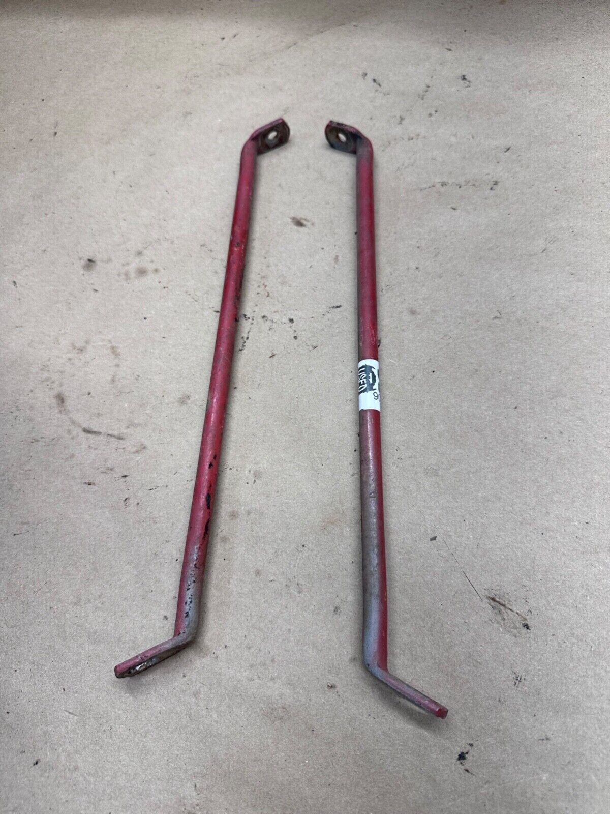 84-86 Jeep Cherokee XJ Fender Braces Supports Driver Passenger Side Left Right