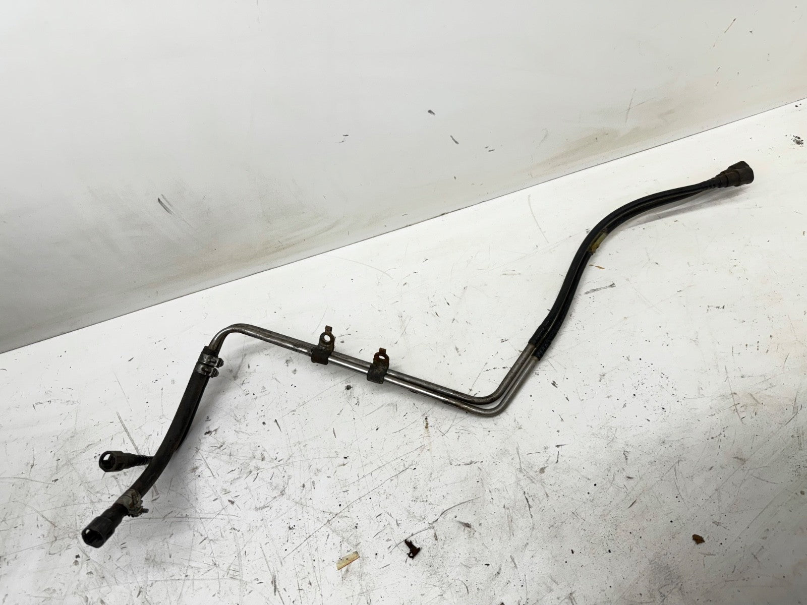 Jeep Wrangler YJ 91-95 2.5 Stainless Steel Fuel Line Engine Rail Frame Gas Hose