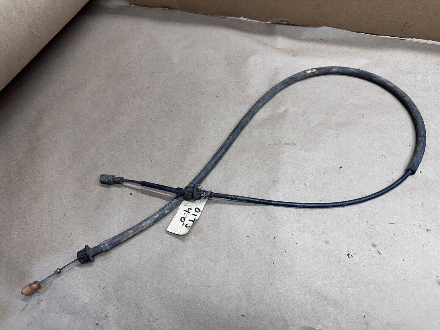 97-06 Jeep TJ Wrangler 4.0L 6 Cylinder or 2.5L Throttle Cable 04854137AA 4.0 2.5