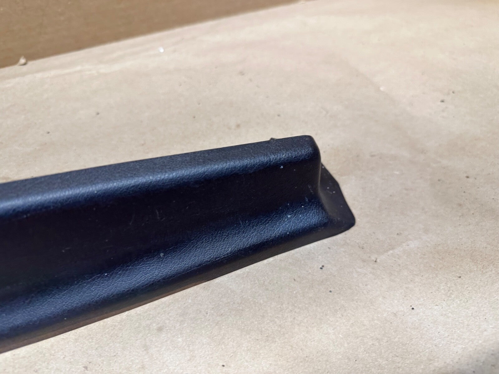 1987-1995 Jeep Cherokee Left Front Driver Seat Trim Cover Bezel Black OEM Side