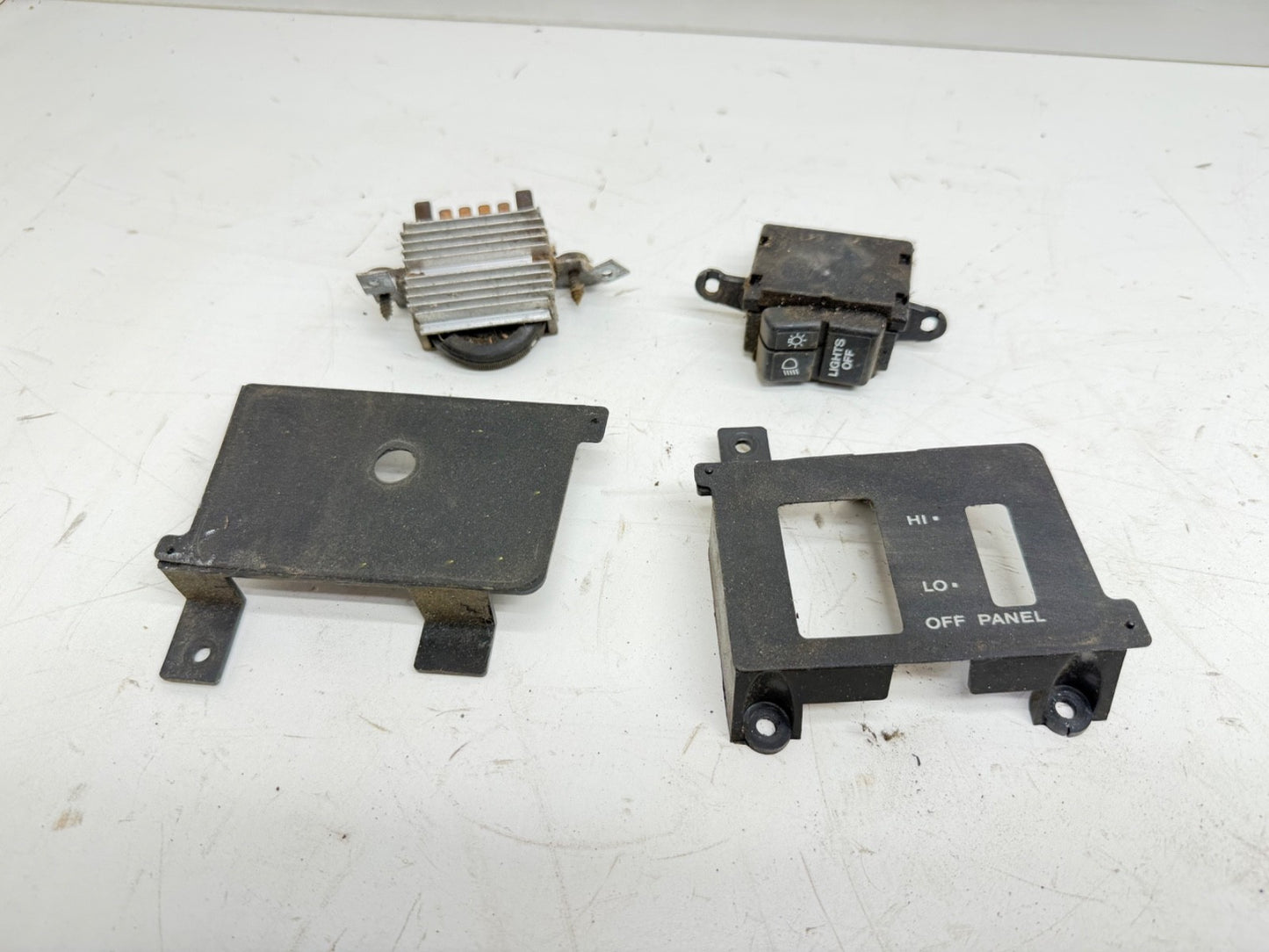 Jeep Wrangler YJ 87-95 Head light Dimmer Switch OEM Headlight Factory Trim Panel