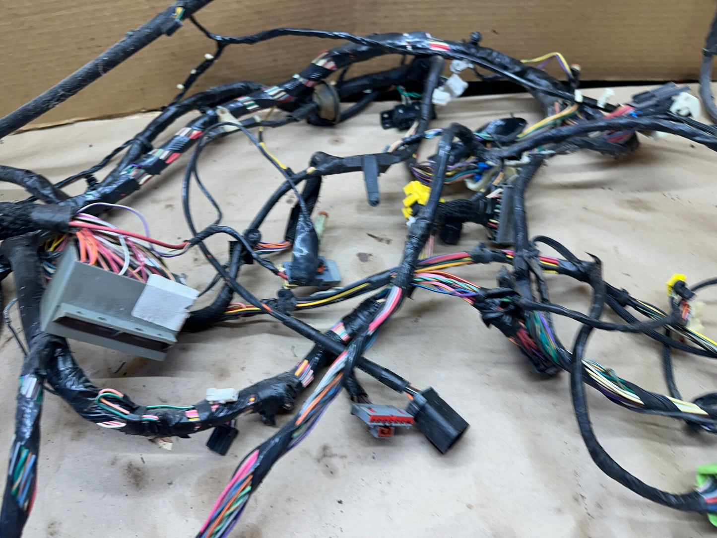 2005 Jeep Wrangler TJ RUBICON 4.0L Body Wiring Wire Harness 56050733AB Dash Rear