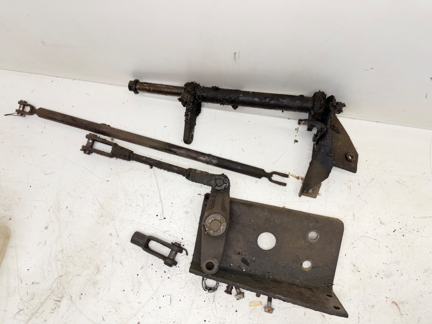 International s1700 4700 s1800 4900 clutch Pedal Linkage Assembly truck 1983 -99