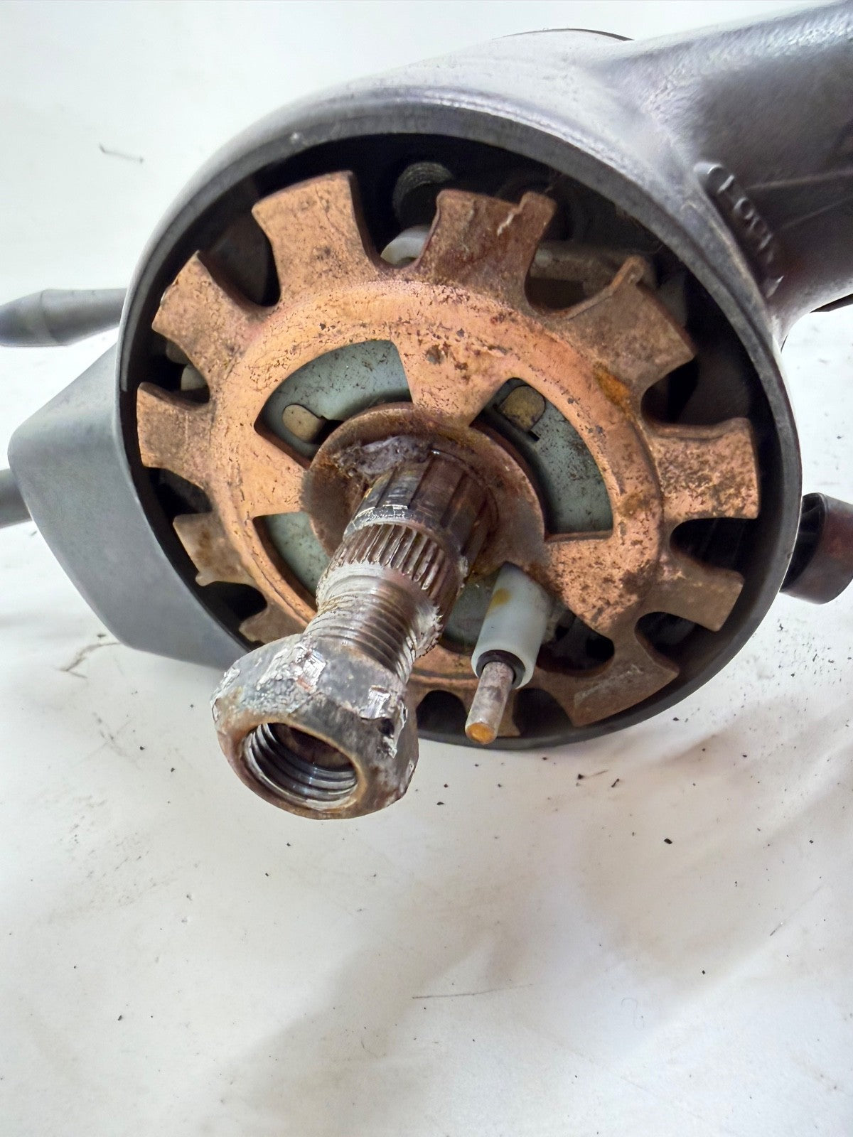 Jeep Wrangler YJ 87-95 Gray Standard Tilt Steering Column  w/Key Manual