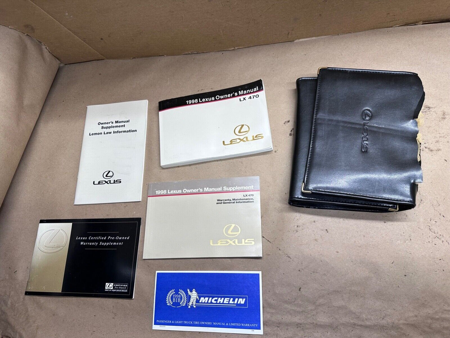 98 1998 Lexus LX 470 LX470 Owners Manual Pamphlet Book Pouch Operator OEM OE