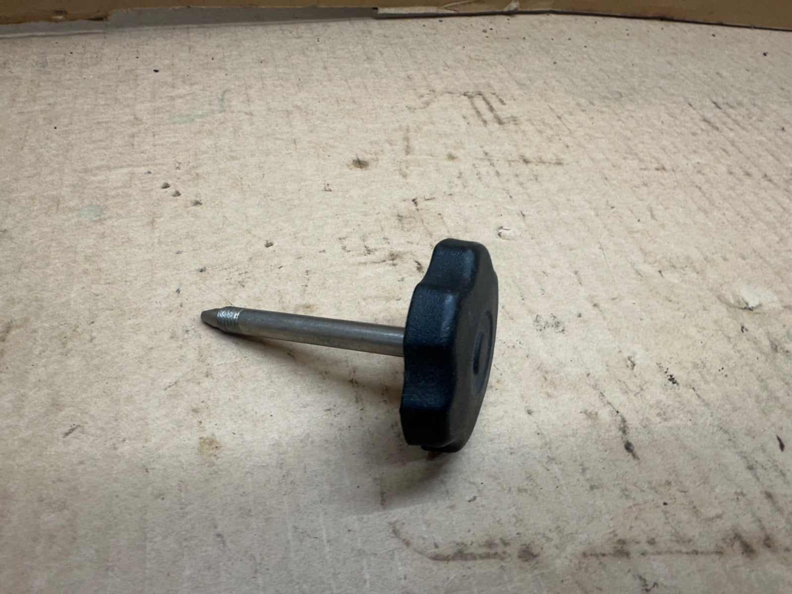 OEM 97-06 JEEP WRANGLER TJ SOFT TOP DOOR SURROUND KNOB Knobs & Bracket Bolts OEM