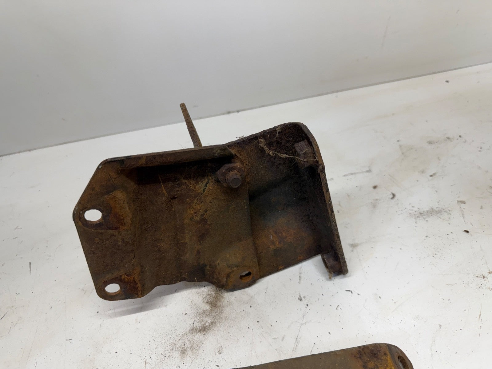 JEEP CJ5 CJ7 CJ8 72-86 Manual Steering Box BRACKETS ONLY CJ 5 7 8 BRACKET OEM
