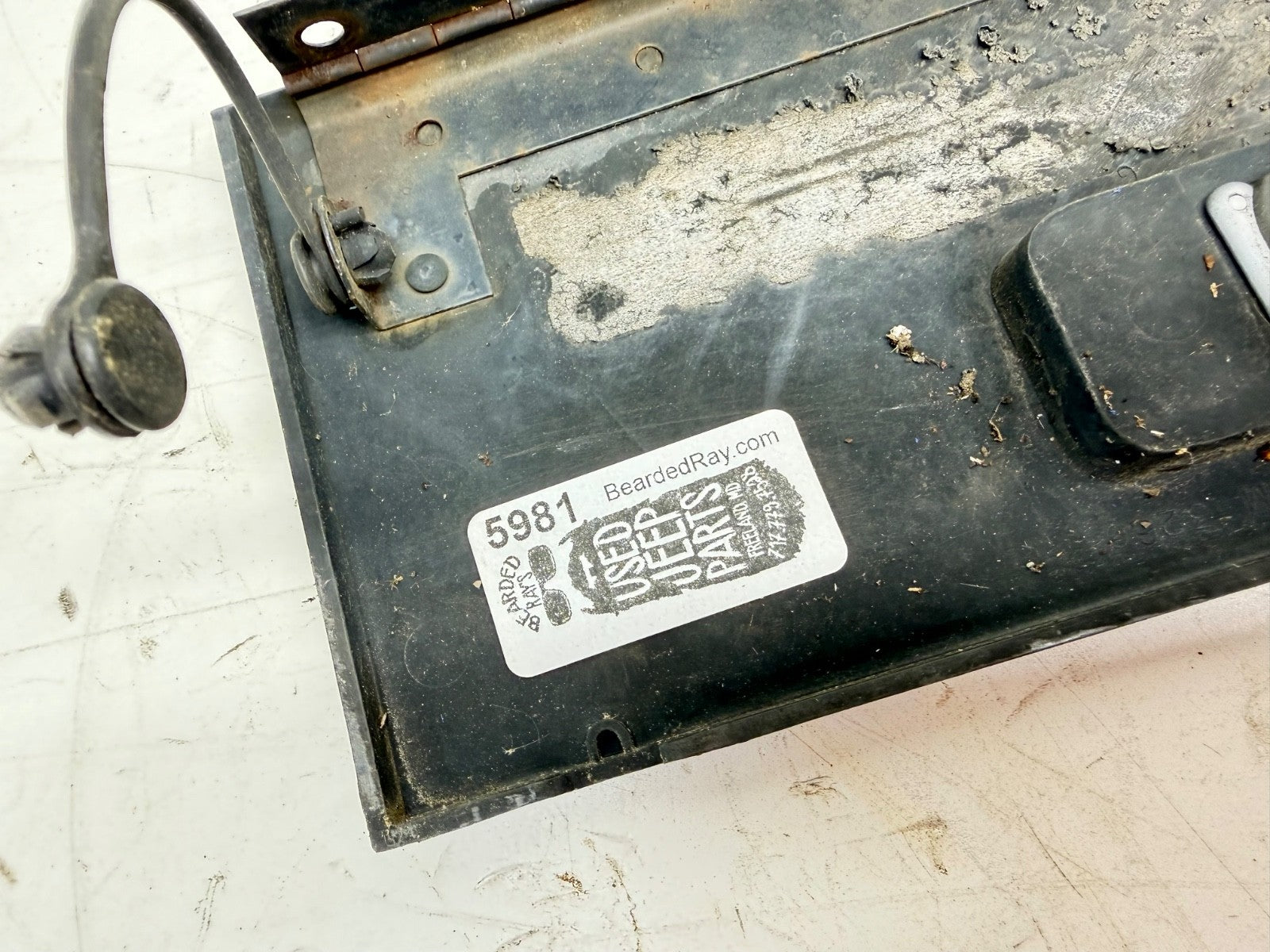 Jeep Wrangler YJ 87-95 OEM Black Glove Box Glovebox Door Factory OEM Latch Hinge