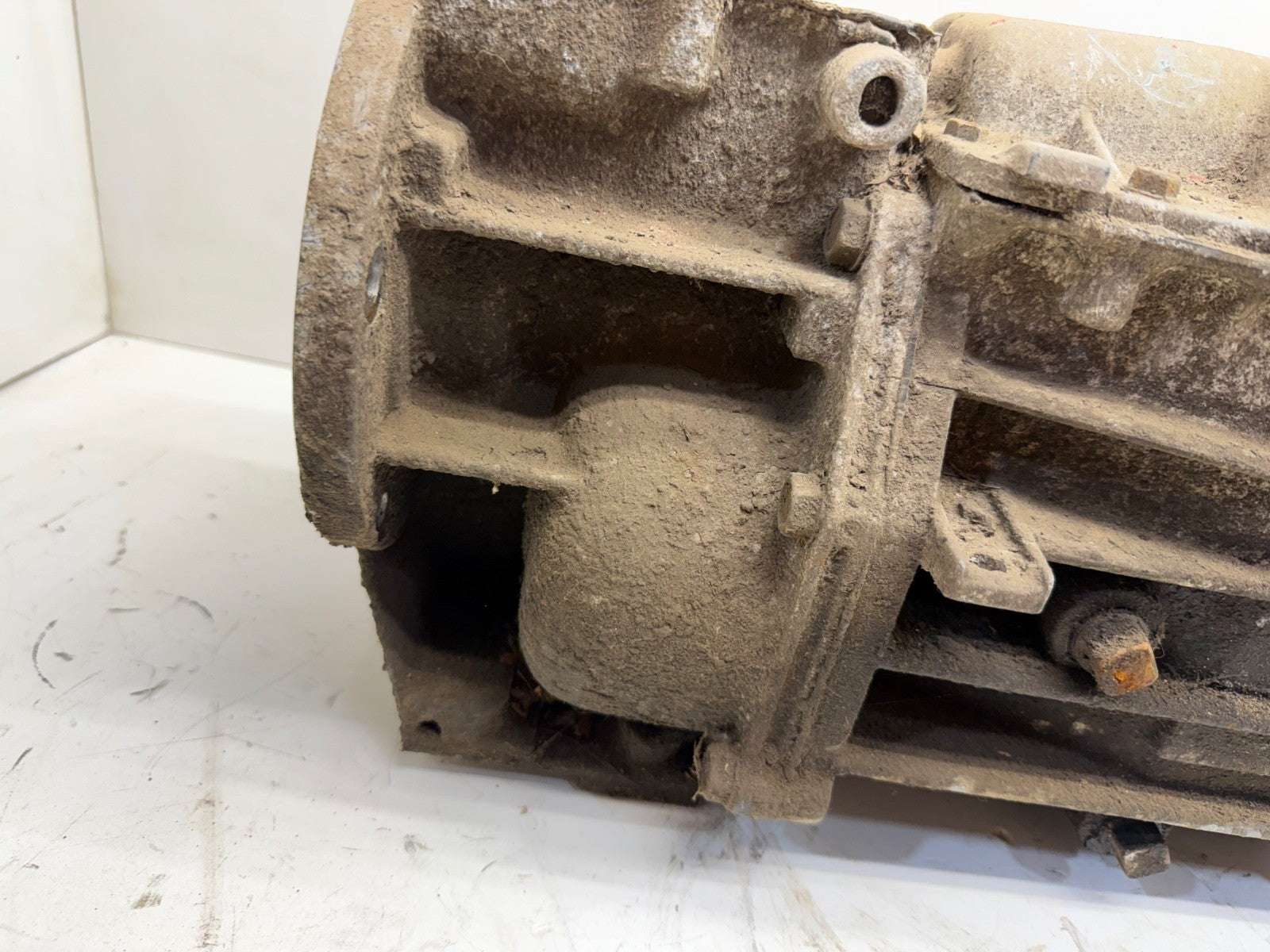 80-86 Jeep CJ T5 Manual Transmission CJ5 CJ7 5 speed 10 Spline OEM 6 cylinder