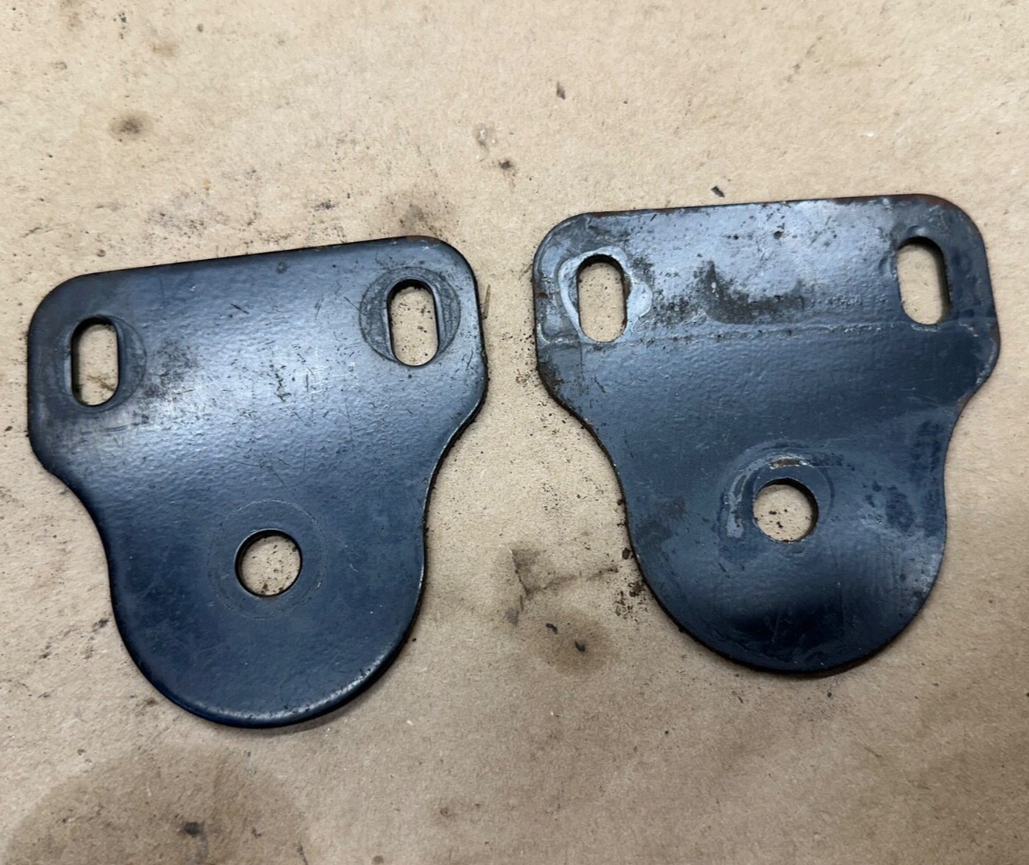 87-95 Jeep Wrangler YJ Windshield Mount Plates Plate Factory OEM Brackets OE