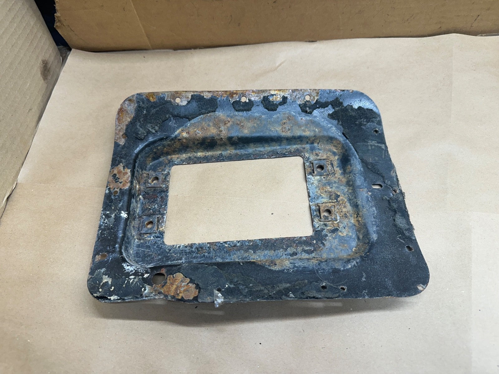 97-02 Jeep Wrangler TJ Auto Automatic Transmission Floor Plate Tunnel Cover Tran