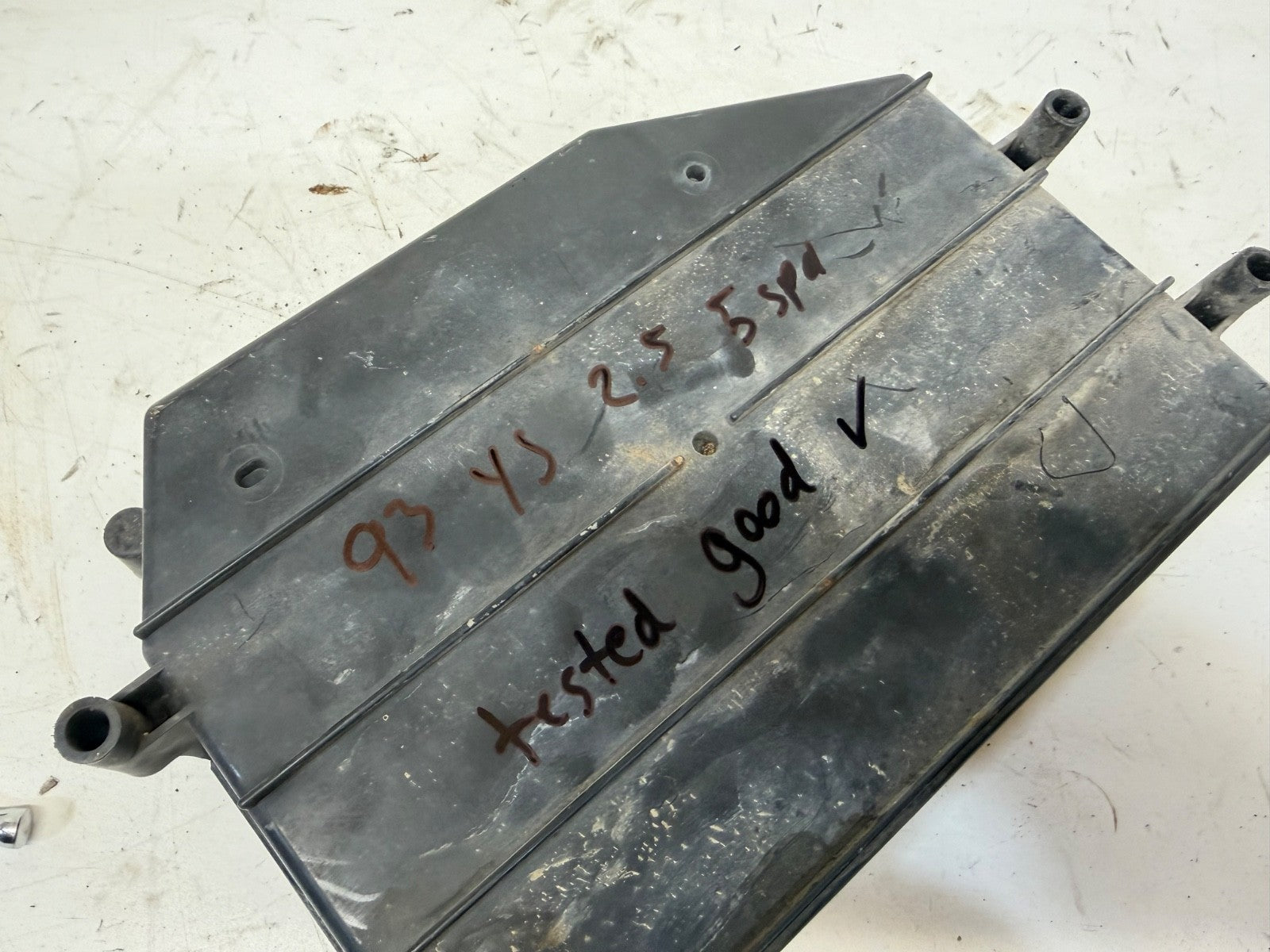 91-95 Jeep Wrangler YJ Manual 2.5 L ECM Engine Control Module Computer PCM ECU 4