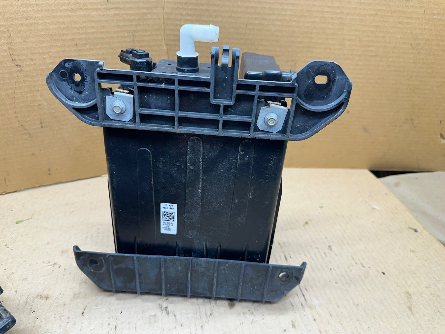 2013 FORD E150 VAPOR CHARCOAL CANISTER 9U5A-9D653-AB OEM Econoline Van Plastic