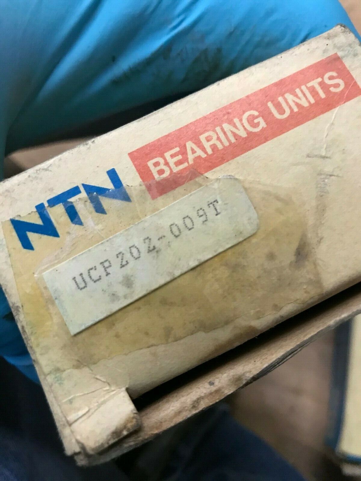 NTN ucp202-009t  BEARING Pillow block NEW IN BOX  ----  FAST FREE USPS SHIPPING